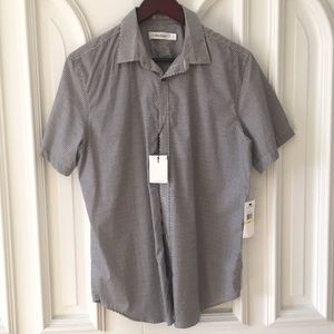 Calvin Klein button up short sleeve shirt